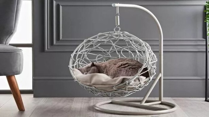 Подвесное кресло для кота